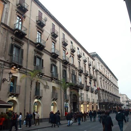B&B Alba Catania Eksteriør billede